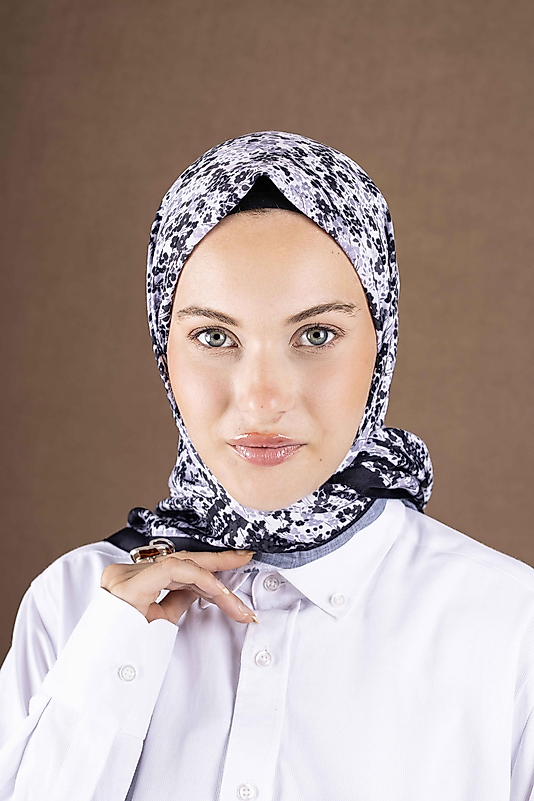 Desenli Soft Eşarp Koleksiyonu Çiçek Desen