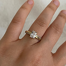 Xuping Gold Rengi Dikdörtgen Baget Taşlı Yüzük