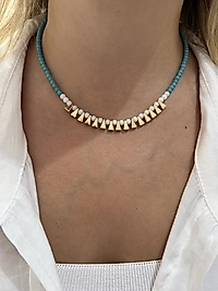 Mavi boncuklu Beyaz ve gold detaylı Kolye