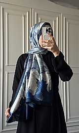 Mavi-Beyaz Çiçek Desen Vual İpek Şal