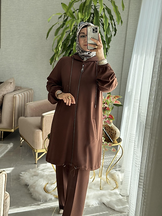 Çınar Özkan oysho takım