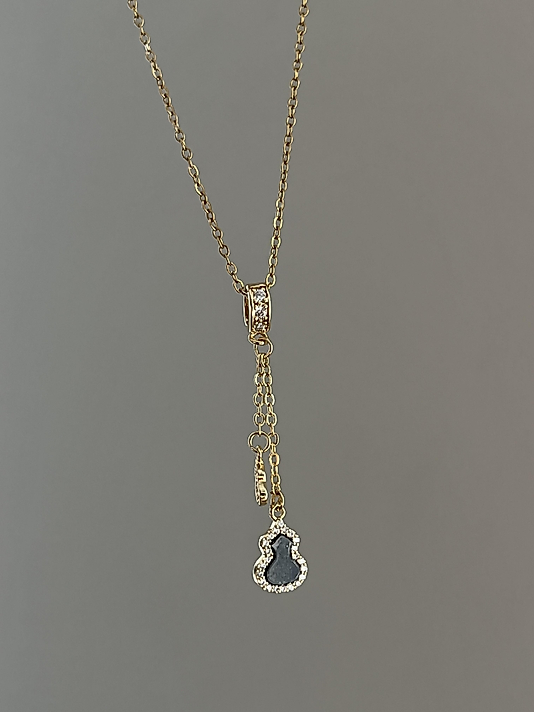 Çelik Siyah Sallantılı Kolye