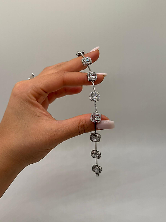 XUPİNG Geometrik Kare Zirkon Taşlı VIP Çelik Bileklik – Gümüş Renk