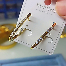 Xuping 14K Uzun Taşlı Küpe
