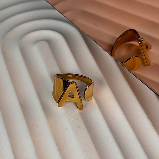 HARFLİ AYARLANABİLİR GOLD RENK ÇELİK YÜZÜK A HARFİ