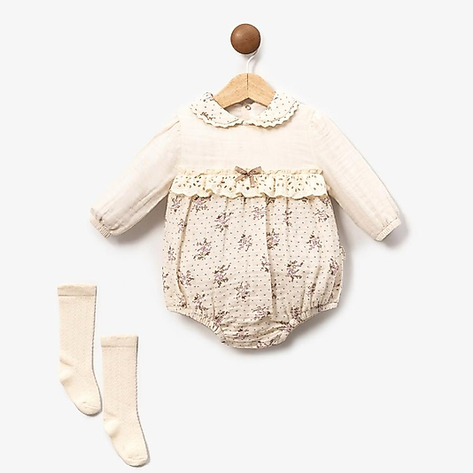 Alisya Ççekli Çoraplı Müslin Romper