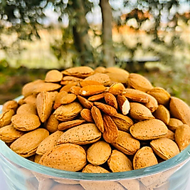 5 KG Kolay Kırılabilen Tatlı Diş Badem