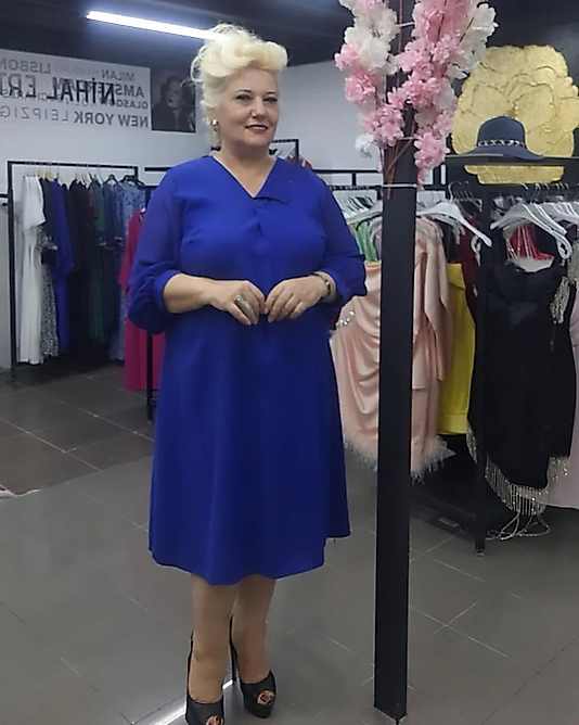 Mavi Elbise