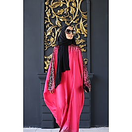 Raw a Abaya