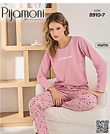 Kedili ve Kalp Desenli Pijama Takımı 8910-7