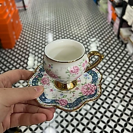 Altılı bahardalı fincan takımı