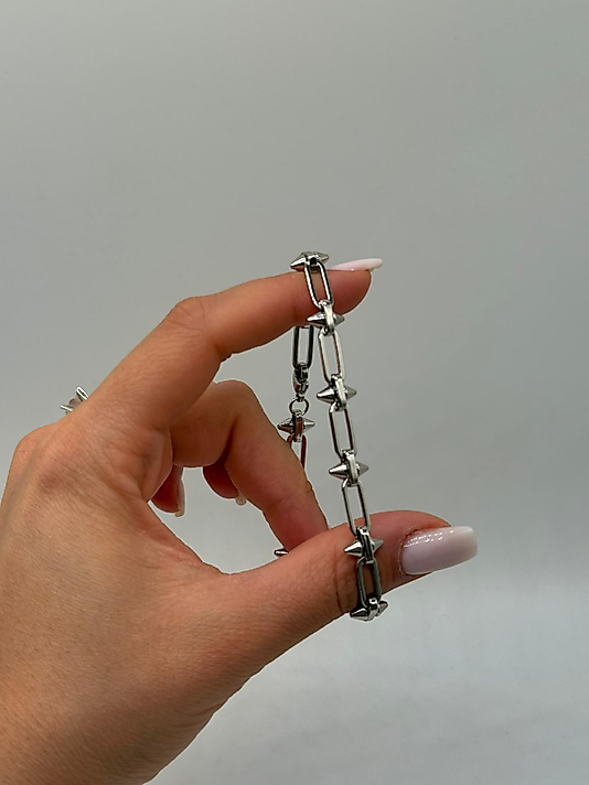 XUPING Spike Detaylı VIP Çelik Zincir Bileklik – Gümüş Renk