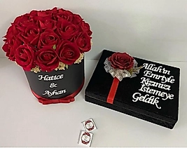 KİŞİYE ÖZEL KADİFE KUTULU KIZ İSTEME ÇİKOLATASI & YAPAY KADİFE GÜL KUTUSU