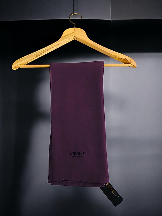 Etholle Valeria Şal