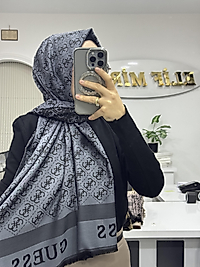 GUESS ÇİFT TARAFLI ŞAL