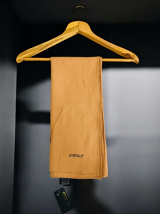 Etholle Valeria Şal