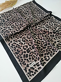 LEOPAR DESENLİ ŞAL