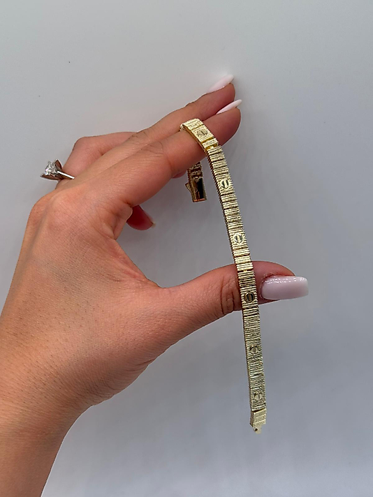 Vidalı Detaylı Klasik Zincir Bileklik