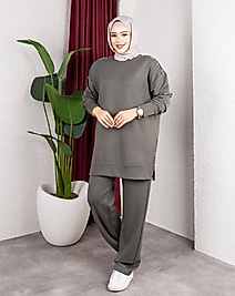 OMUZU TAŞ FERMUAR DETAYLI YEŞİL TAKIM