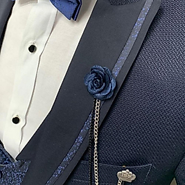 Ürün kodu:548900
Stok:45 Adet
Lacivert Gül Detaylı Damat Yaka Zinciri