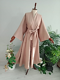 Abaya Kışlık İnce Yün Kumaştan Bej Renkli.