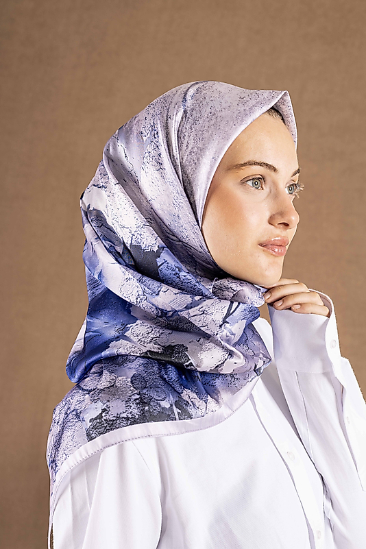 Modern Desenli Dijital Kristal Eşarp