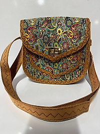 Terme Çanta Kare Kesim Orta Boy Yeşil