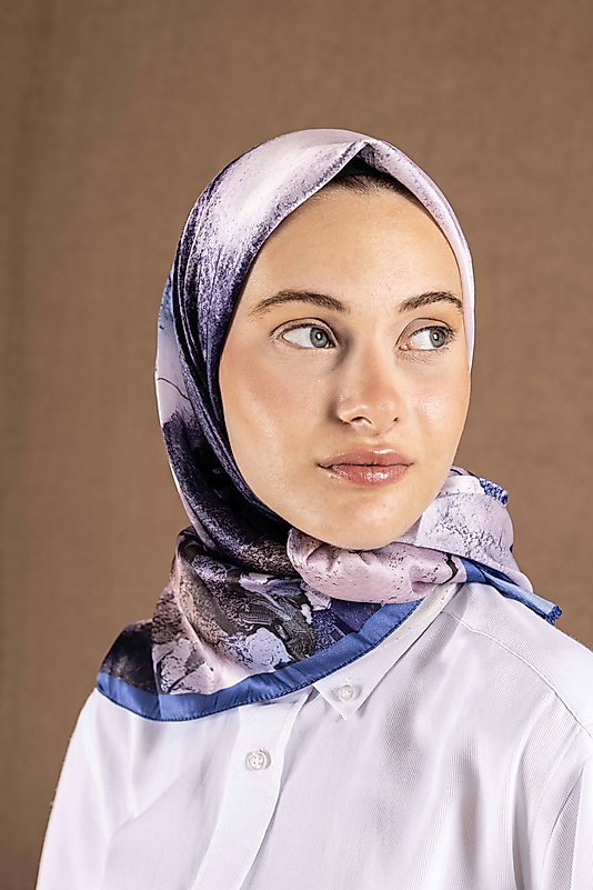 Modern Desenli Dijital Kristal Eşarp