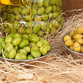 YEŞİL TAŞ KIRMA ZEYTİN ( el kırması )