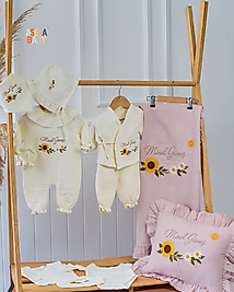 Müslin Yenidoğan Set - Bebeğinizin İsmi ve Çiçek Motif