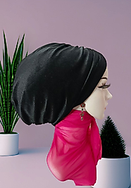 Siyah dolgusuz kadife bone