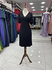 Gratia Siyah Likralı Esnek Kumaş Büyük Beden Kısa Model Abiye