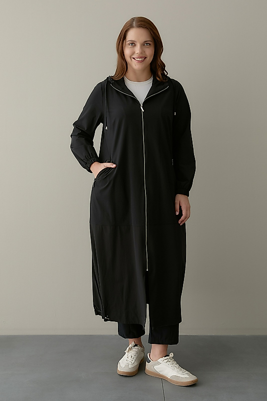 Önü Ve Cebi Fermuarlı Siyah Kap