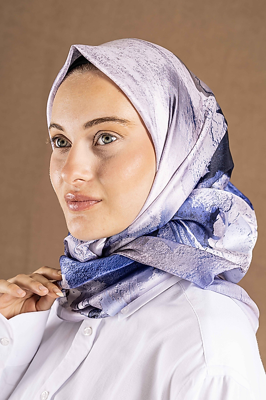 Modern Desenli Dijital Kristal Eşarp