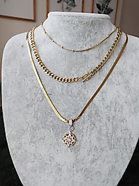 Gold Rengi Çelik Çoklu Kolye Taşlı Yıldız Detaylı