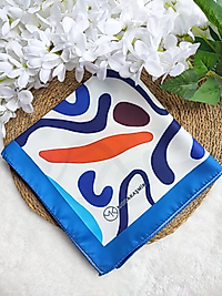 Abstract Saks Mavi