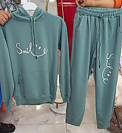 Smile baskılı yeşil takım
