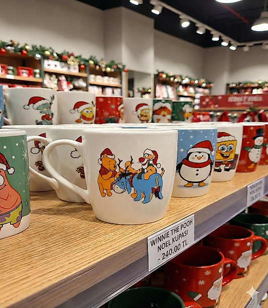 Noel şapkasıyla  Ponny ve Arkadaşları