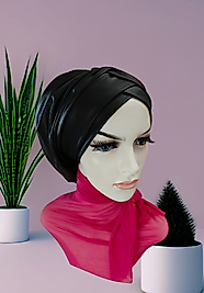 Dolgulu çapraz bantli deri bone