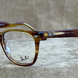 RAY-BAN