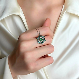 Boncuklu Kadın Kolye – Koruyucu ve Şık Takı Modeli