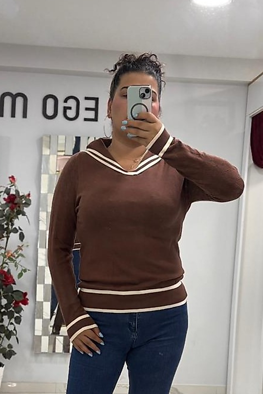 Denizci Yaka Beyaz Şerit Detaylı Kahve Triko