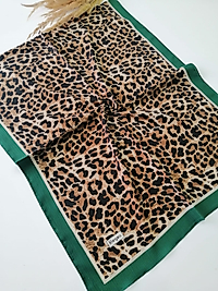 LEOPAR DESENLİ ŞAL