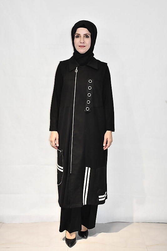 Şerit Detaylı Siyah Yelek