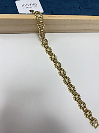 XUPB72 MODEL BİLEKLİK