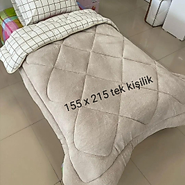 KREM KARE TEK KİŞİLİK YORGAN SETİ
