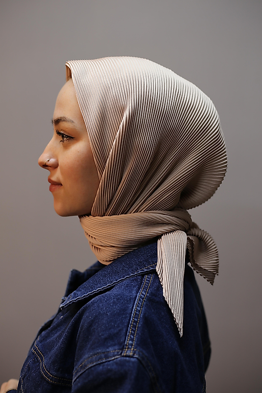 Düz Piliseli Günlük Eşarp