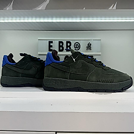 NIKE WILD LOW KHAKİ