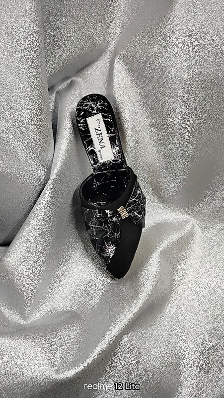 fiyonk tasarımlı siyah süet abiye terlik