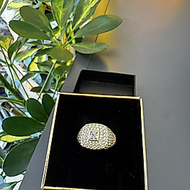 Xupıng zirkon yüzük